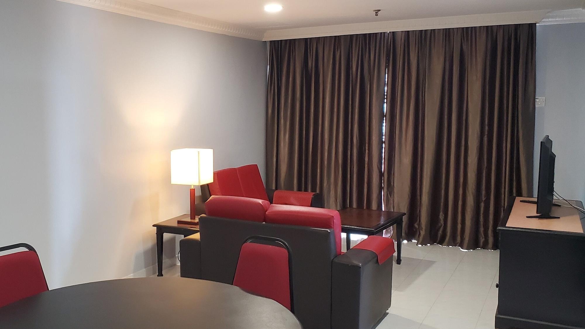 Leisure Cove And Hotel George Town