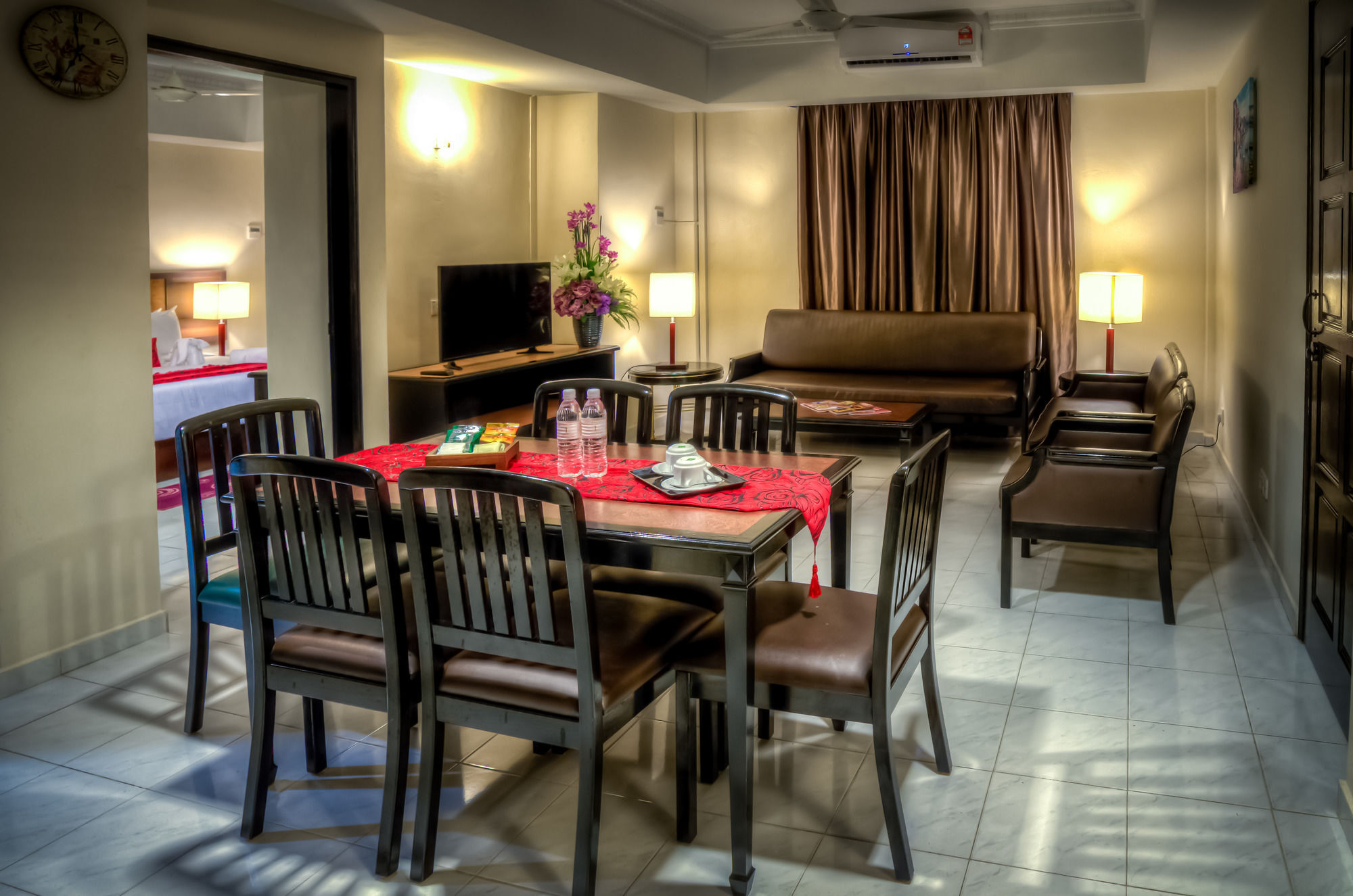 Hotel Leisure Cove And